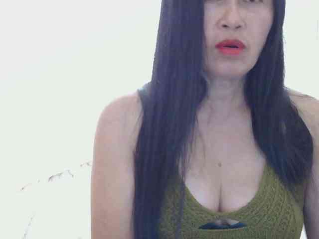 Pretty09 Live Webcam on BongaCams