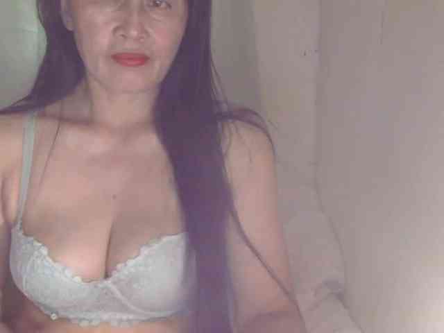 Pretty09 webcam