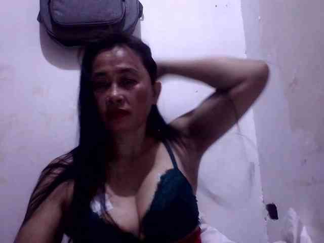 Pretty09 webcam