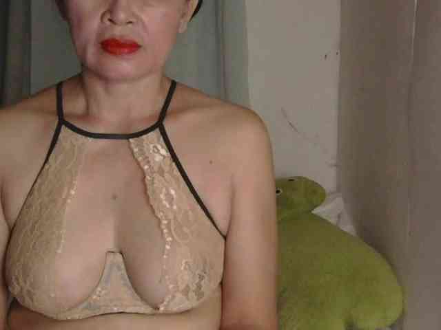 Pretty09 webcam