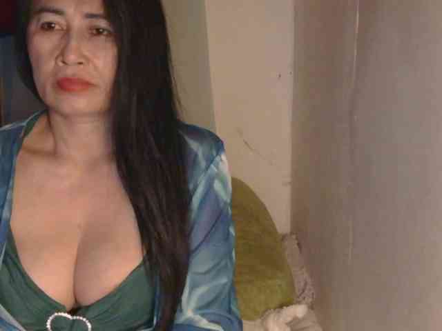 Pretty09 webcam