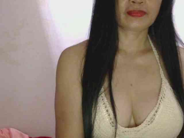 Pretty09 webcam