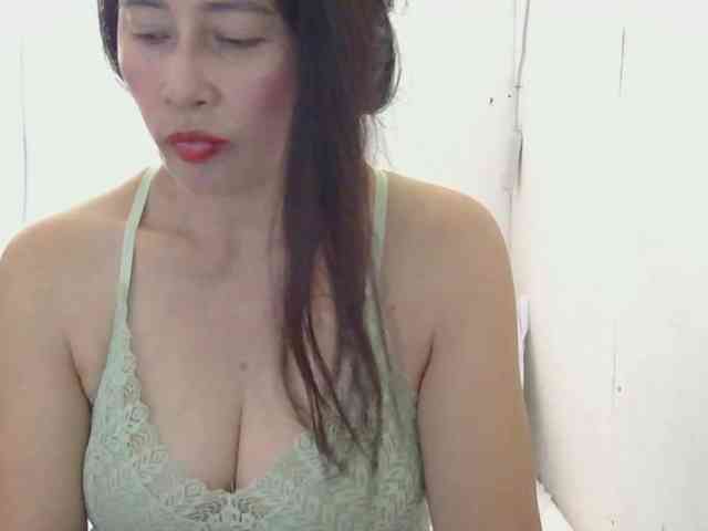 Pretty09 webcam