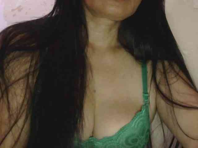 Pretty09 webcam
