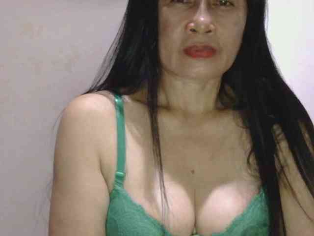 Pretty09 webcam