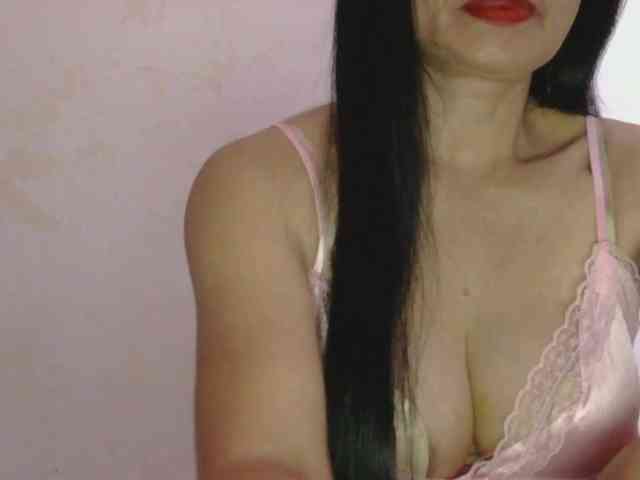 Pretty09 webcam