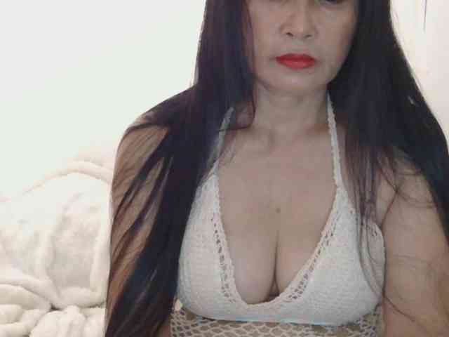 Pretty09 webcam