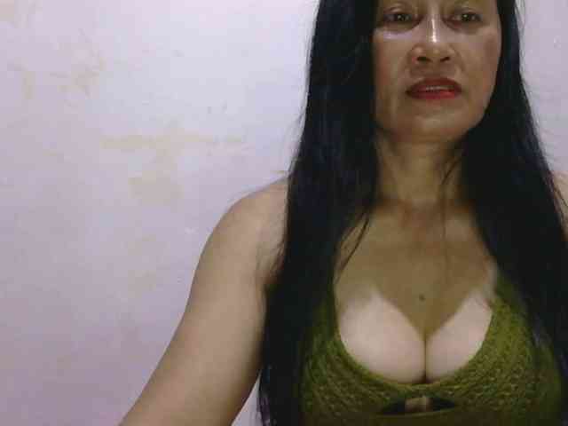 Pretty09 webcam