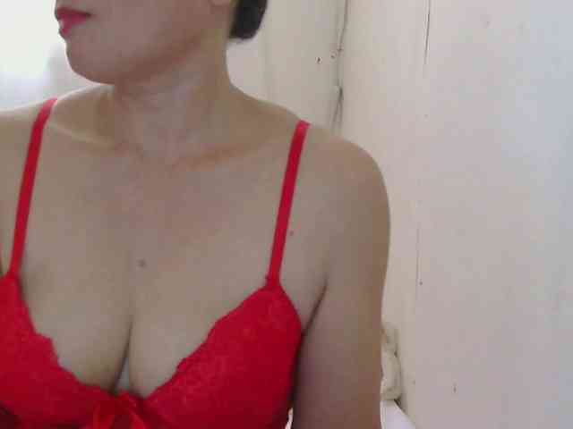 Pretty09 webcam
