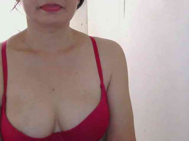 Pretty09 webcam