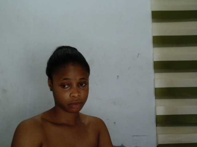 Creamyjuice webcam