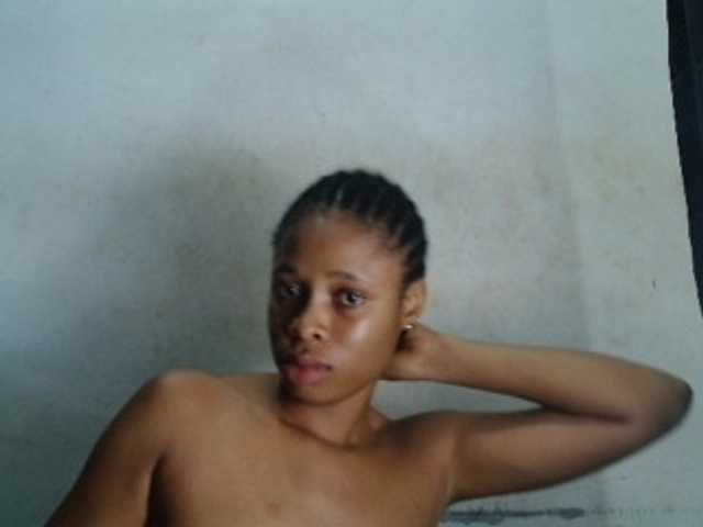 Creamyjuice webcam