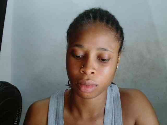 Creamyjuice webcam