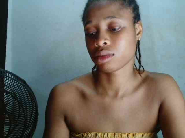 Creamyjuice webcam