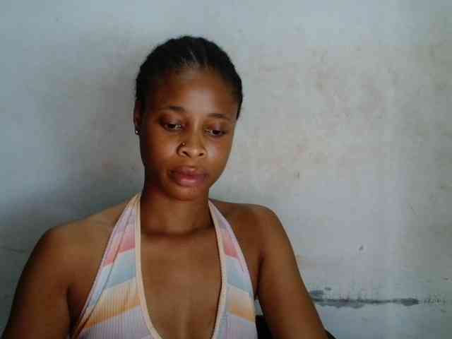 Creamyjuice webcam