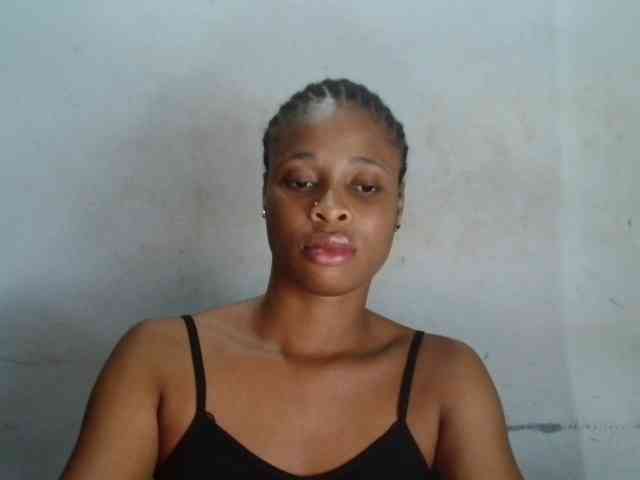 Creamyjuice webcam