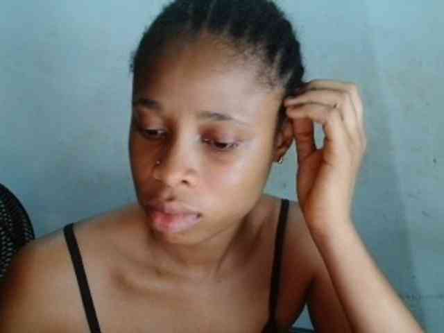 Creamyjuice webcam