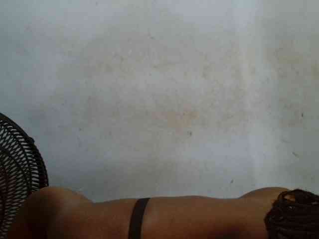 Creamyjuice webcam