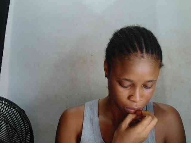 Creamyjuice webcam