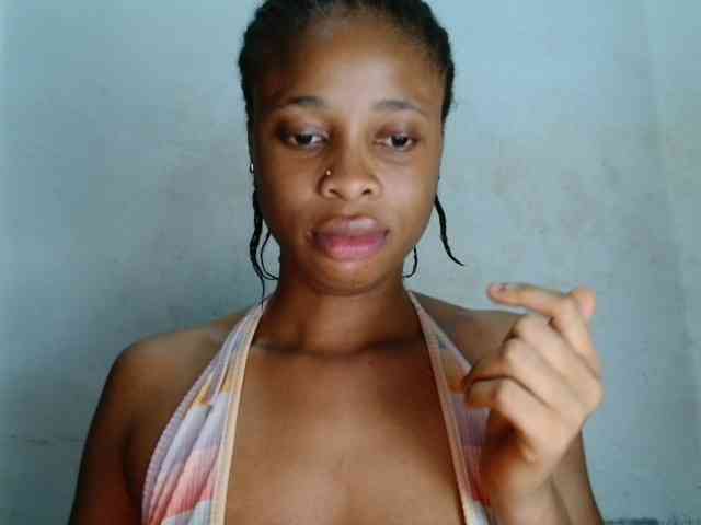 Creamyjuice webcam