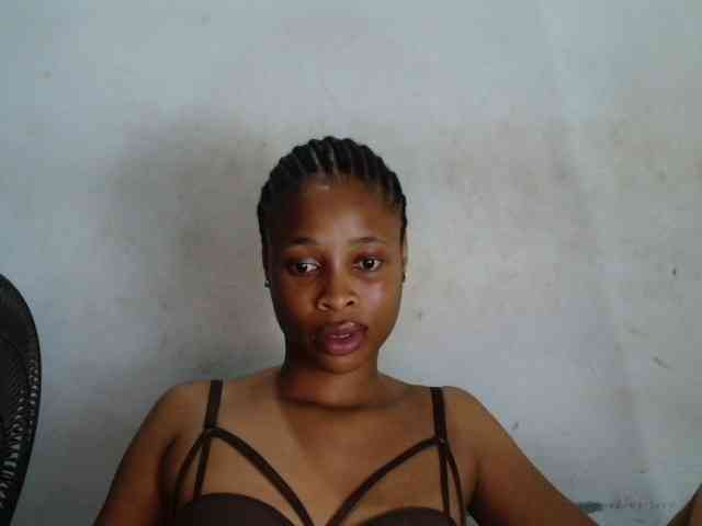 Creamyjuice webcam