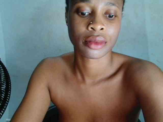 Creamyjuice webcam