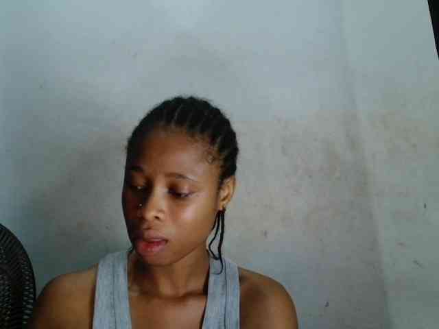 Creamyjuice webcam