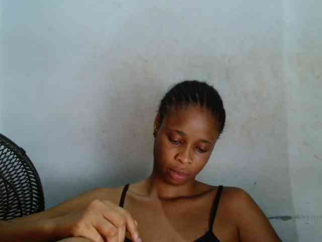 Creamyjuice webcam