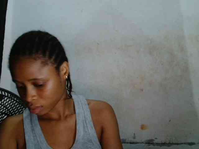 Creamyjuice webcam