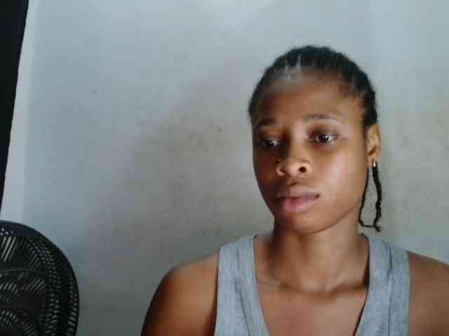 Creamyjuice webcam