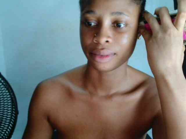 Creamyjuice webcam