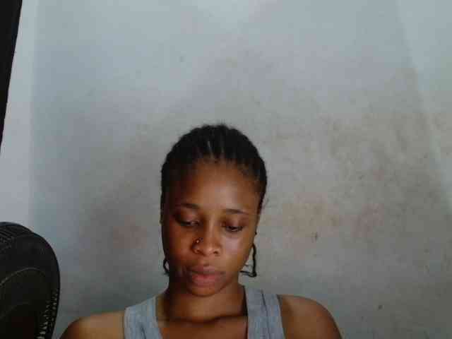 Creamyjuice webcam
