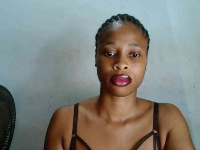Creamyjuice webcam