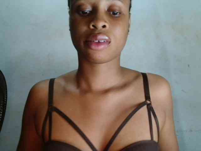Creamyjuice webcam