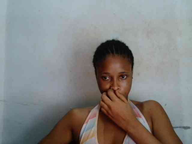 Creamyjuice webcam