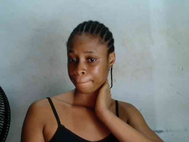 Creamyjuice webcam