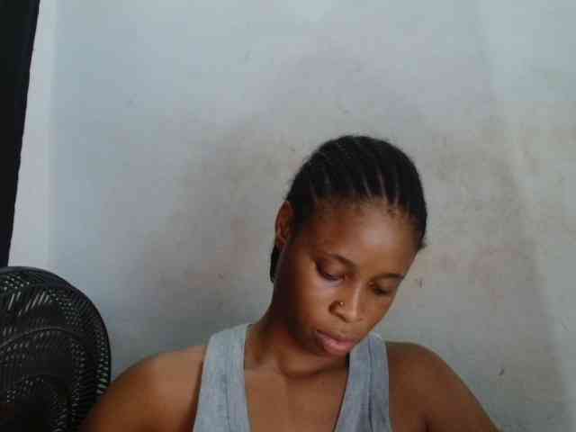 Creamyjuice webcam