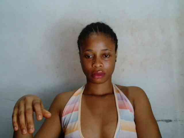 Creamyjuice webcam