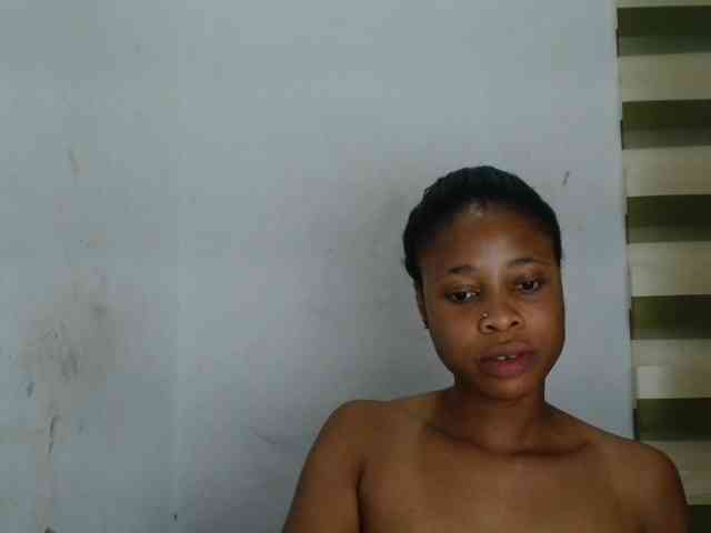 Creamyjuice webcam