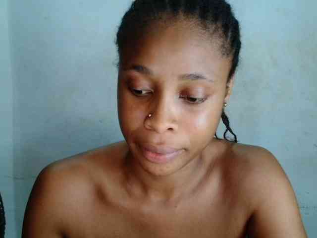 Creamyjuice webcam