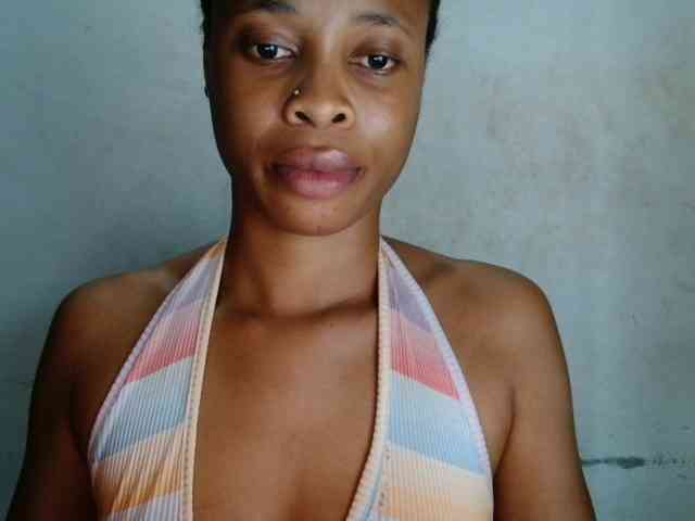 Creamyjuice webcam