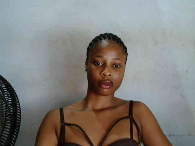 Creamyjuice webcam