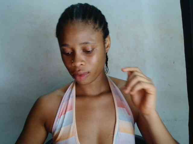 Creamyjuice webcam