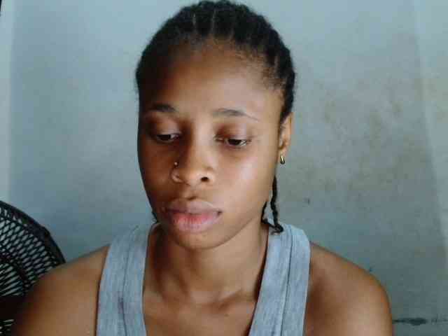 Creamyjuice webcam