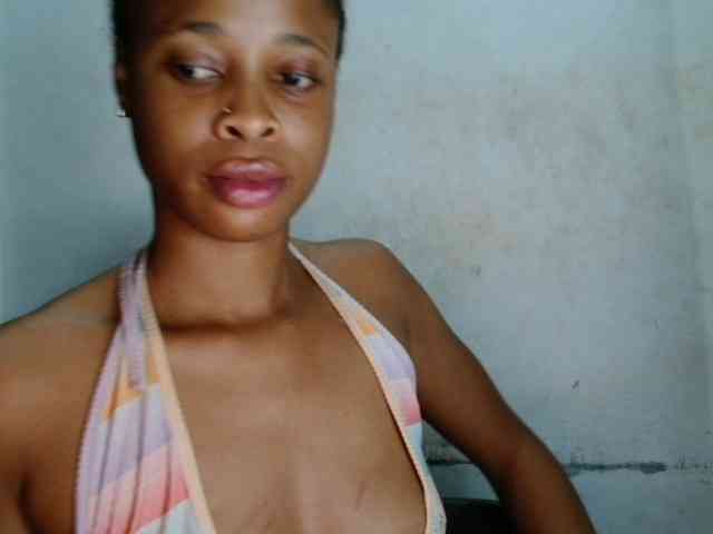 Creamyjuice webcam