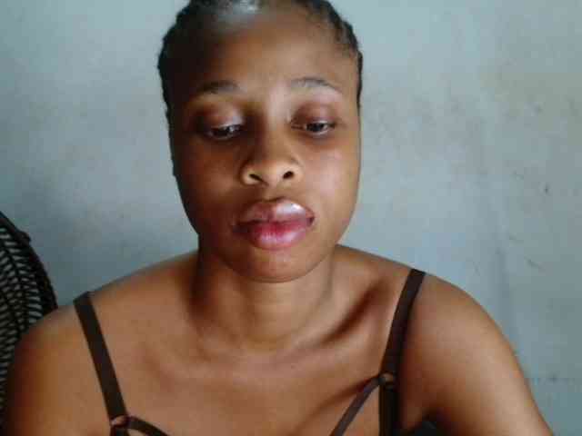 Creamyjuice webcam
