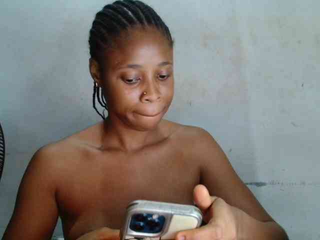 Creamyjuice webcam