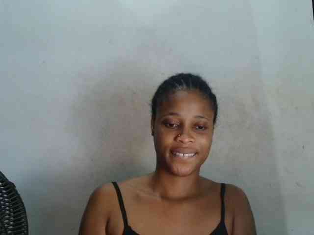 Creamyjuice webcam