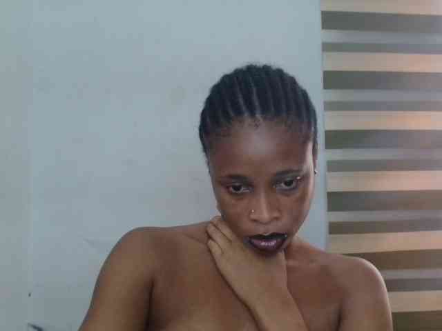 Creamyjuice webcam