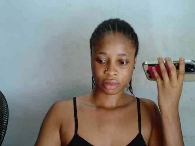 Creamyjuice webcam